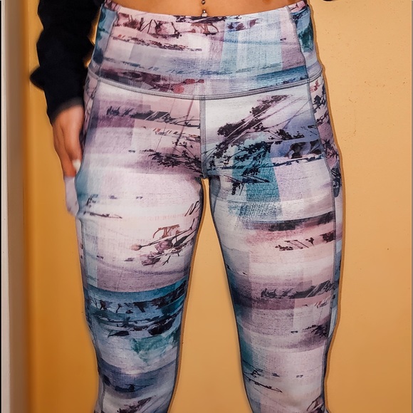 lululemon athletica Pants - LULULEMON LEGGINGS